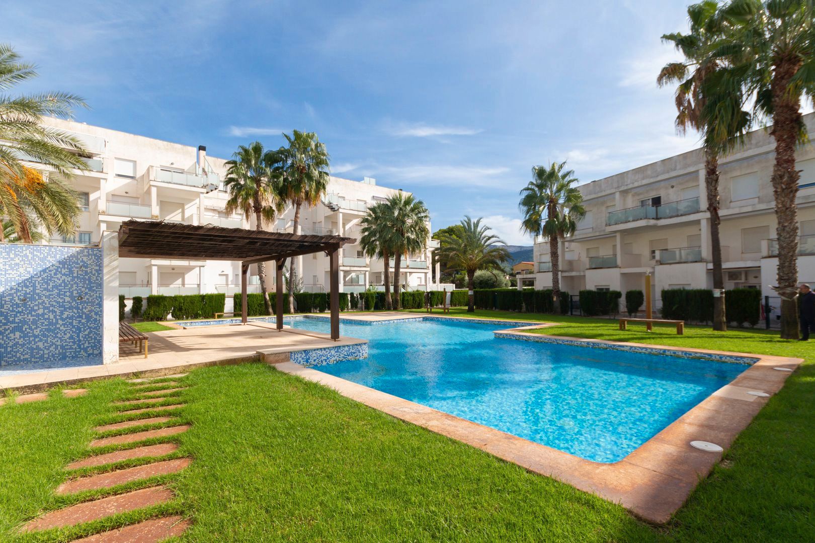 Exterior view of Apartment for sale in Dénia  with Air Conditioner, Terrace and Furnished