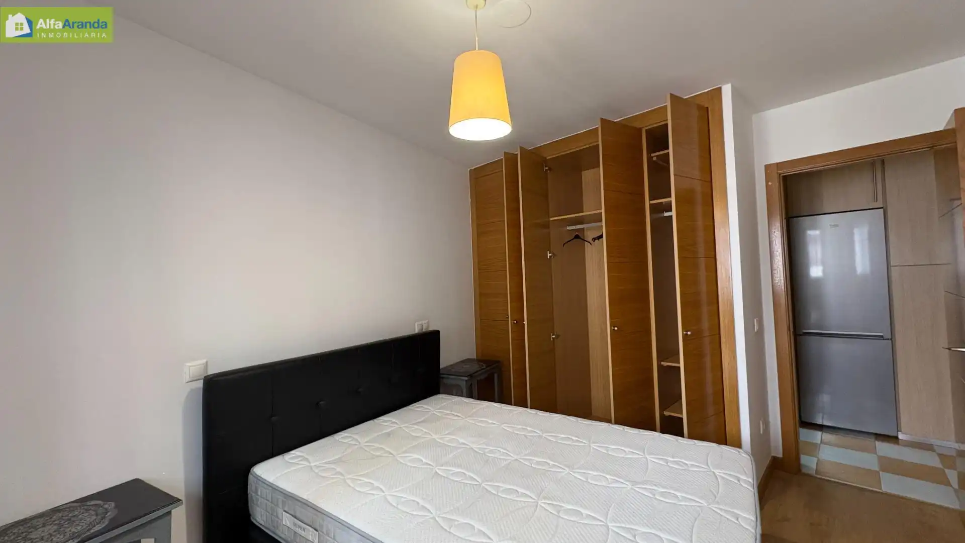 Dormitori de Apartament de lloguer en Aranda de Duero amb Calefacció i Moblat