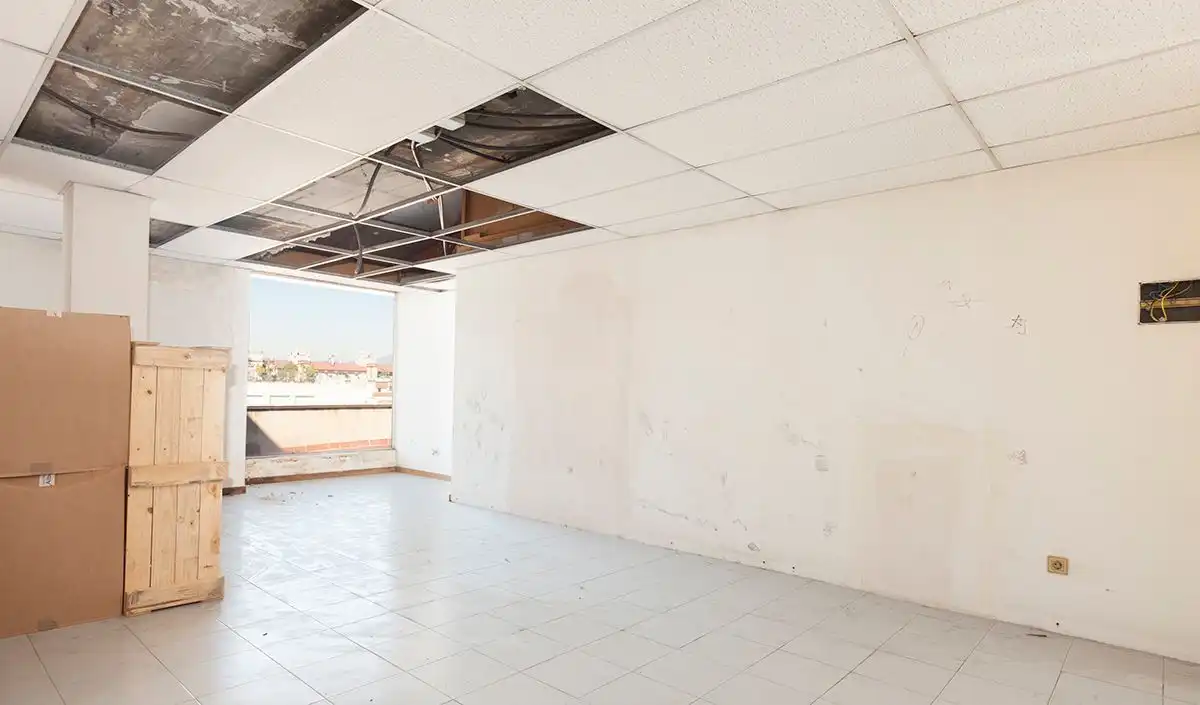 Oficina de alquiler en Sabadell