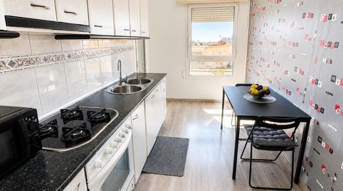 Piso de 4 Habitaciones, 2 baños, 6ª planta en la Barceloneta, imatge 2