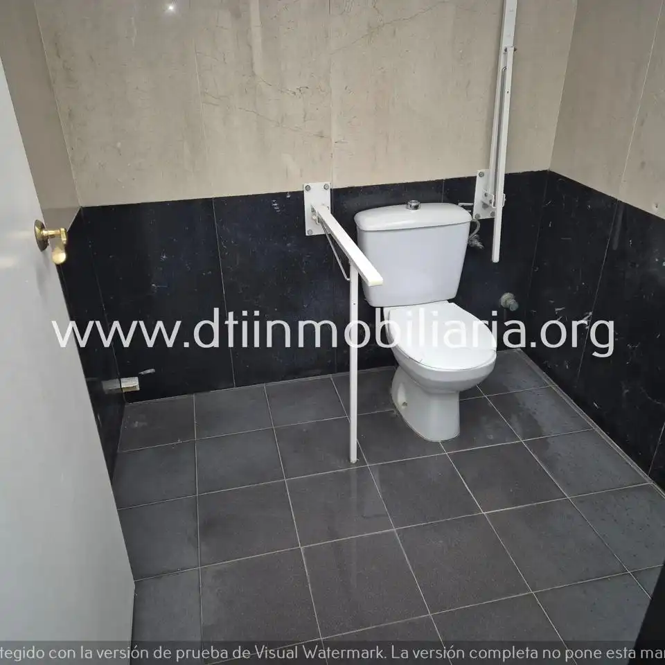 Baño de Casa o chalet en venta en La Palma del Condado con Terraza