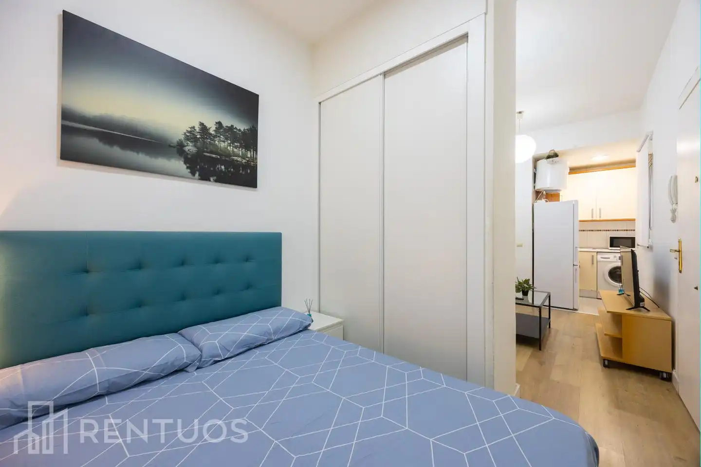 Bedroom of Study for rent in Madrid  with Furnished