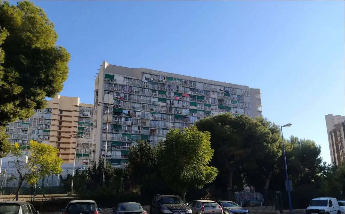 Vista exterior de Estudio en venta en Benidorm