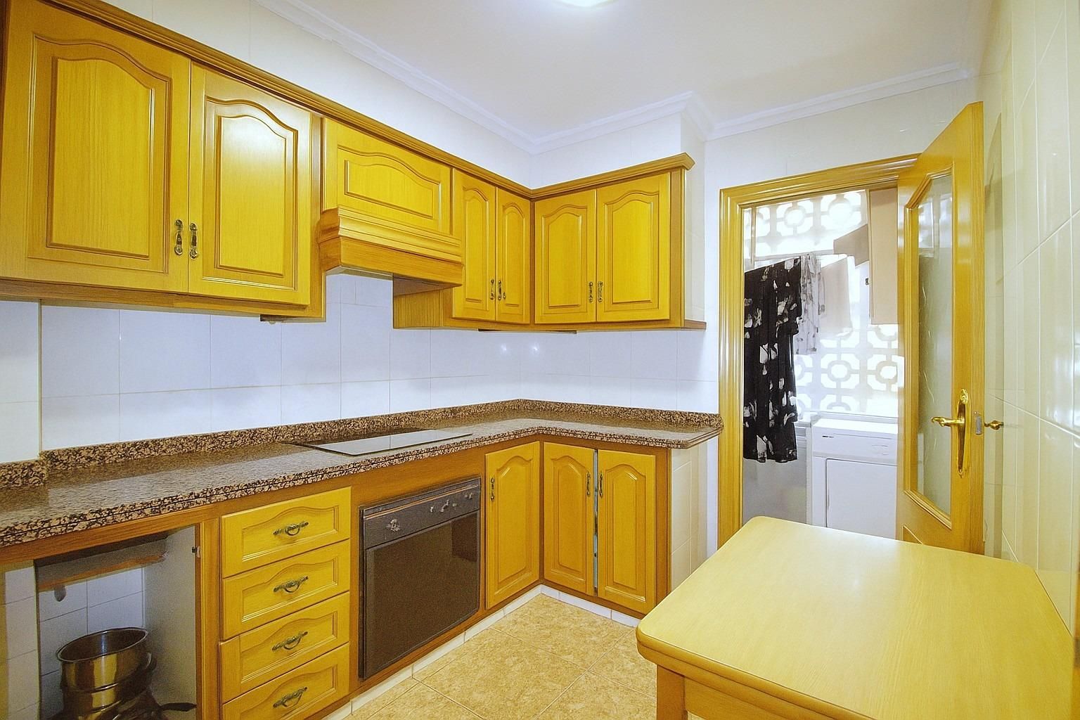 Kitchen of Flat for sale in Elche / Elx  with Air Conditioner and Balcony