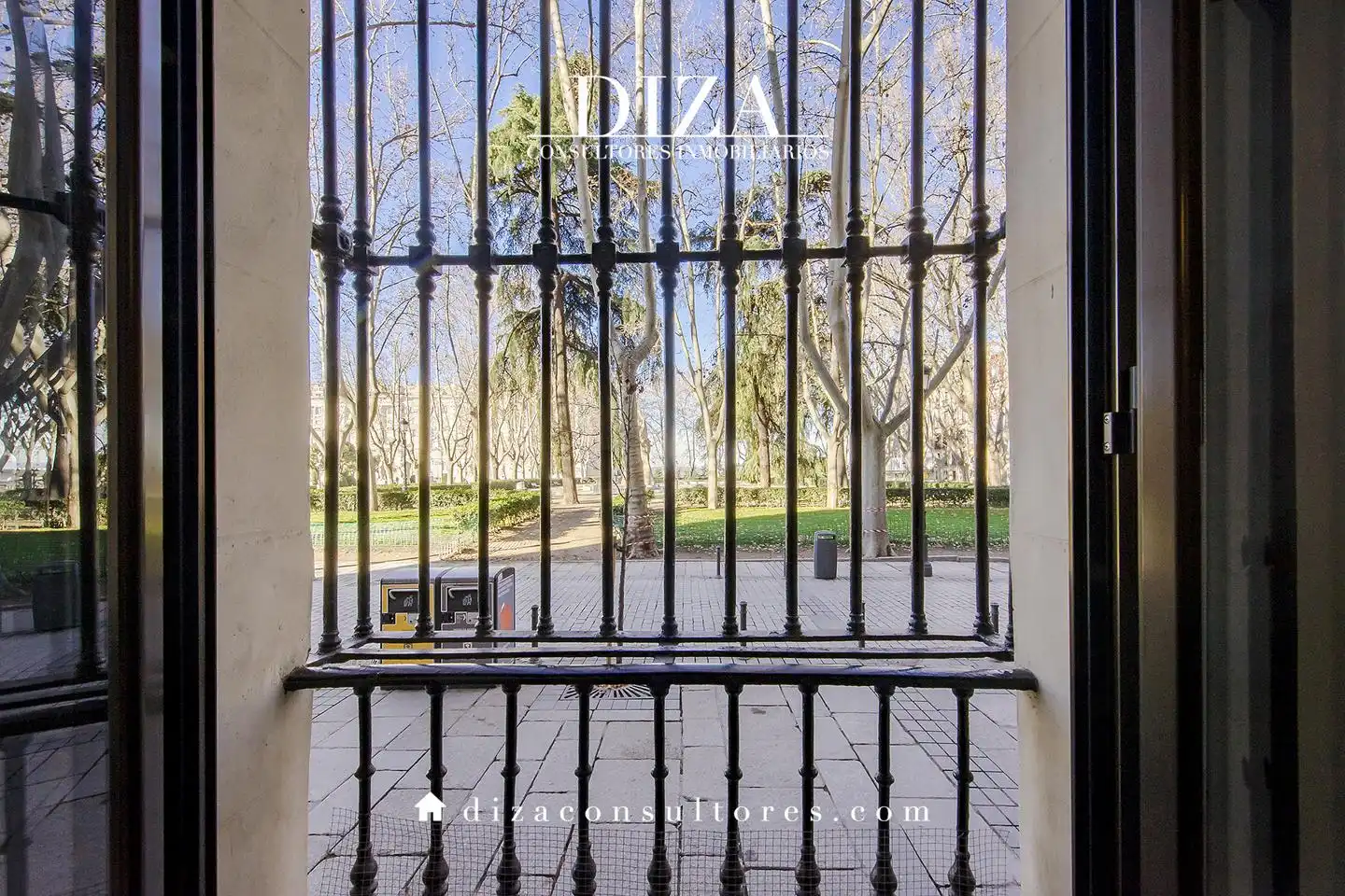 Piso con ascensor en venta en De Oriente, imagen 2