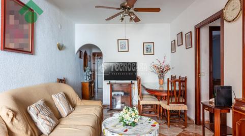 Foto 3 de Casa adosada en venda a La Cala del Moral, Málaga