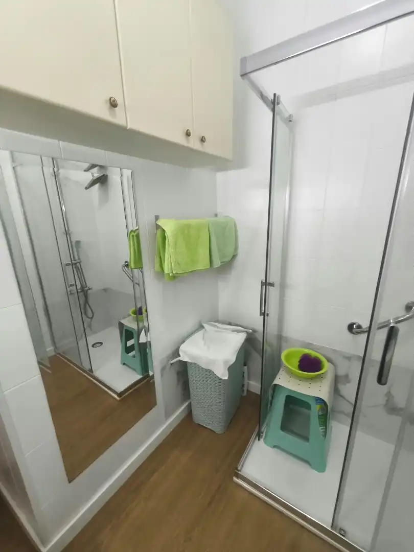 Bathroom of Flat for sale in Couto