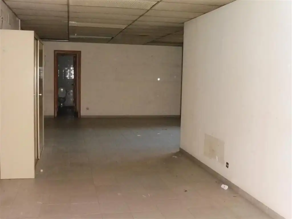Business premises to rent in PLAÇA DEL MIG, imagen 6