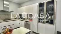 Kitchen of Single-family semi-detached for sale in  Sevilla Capital