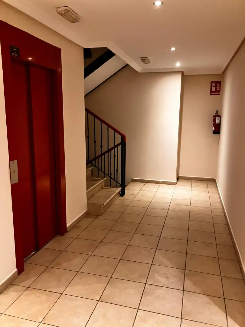 Piso en venta en Ocaña con Calefacción, Trastero y Piscina comunitaria
