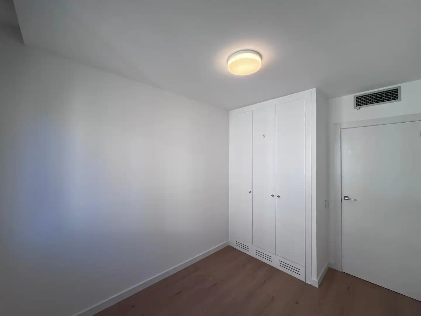 Habitación de Piso en venta en Igualada con Calefacción, Parquet y Terraza