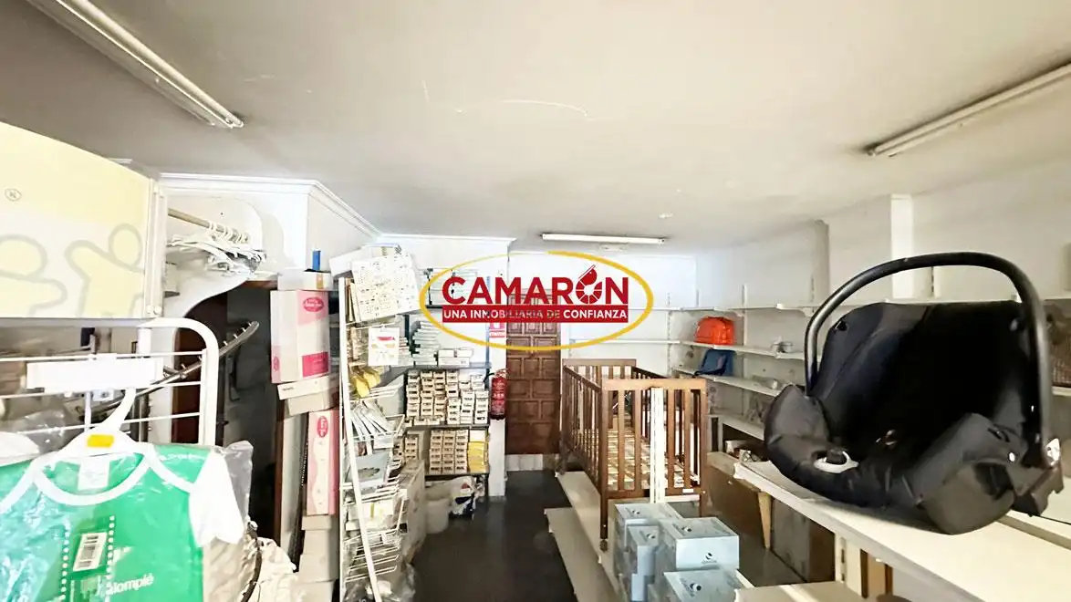 Local commercial à louer à Coria del Río, imagen 6