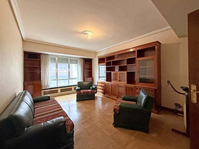 Piso en Venta en RIOJA en Desamparados