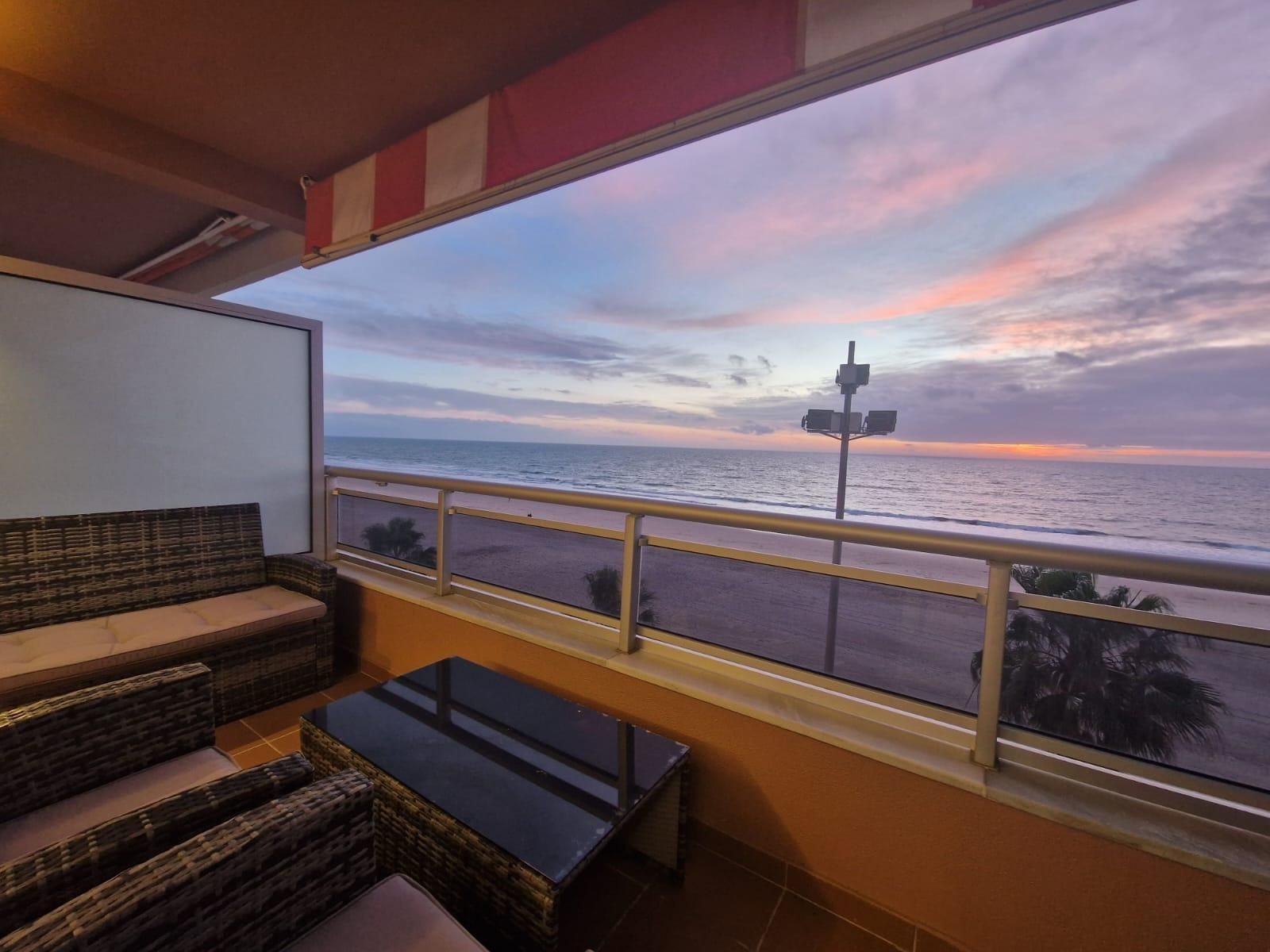Terraza de Piso de alquiler en  Cádiz Capital con Aire acondicionado, Calefacción y Terraza