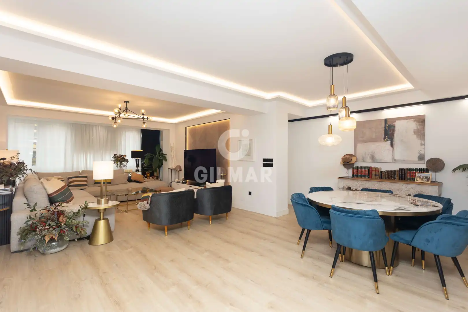 Sala de estar de Piso en venta en  Madrid Capital con Calefacción