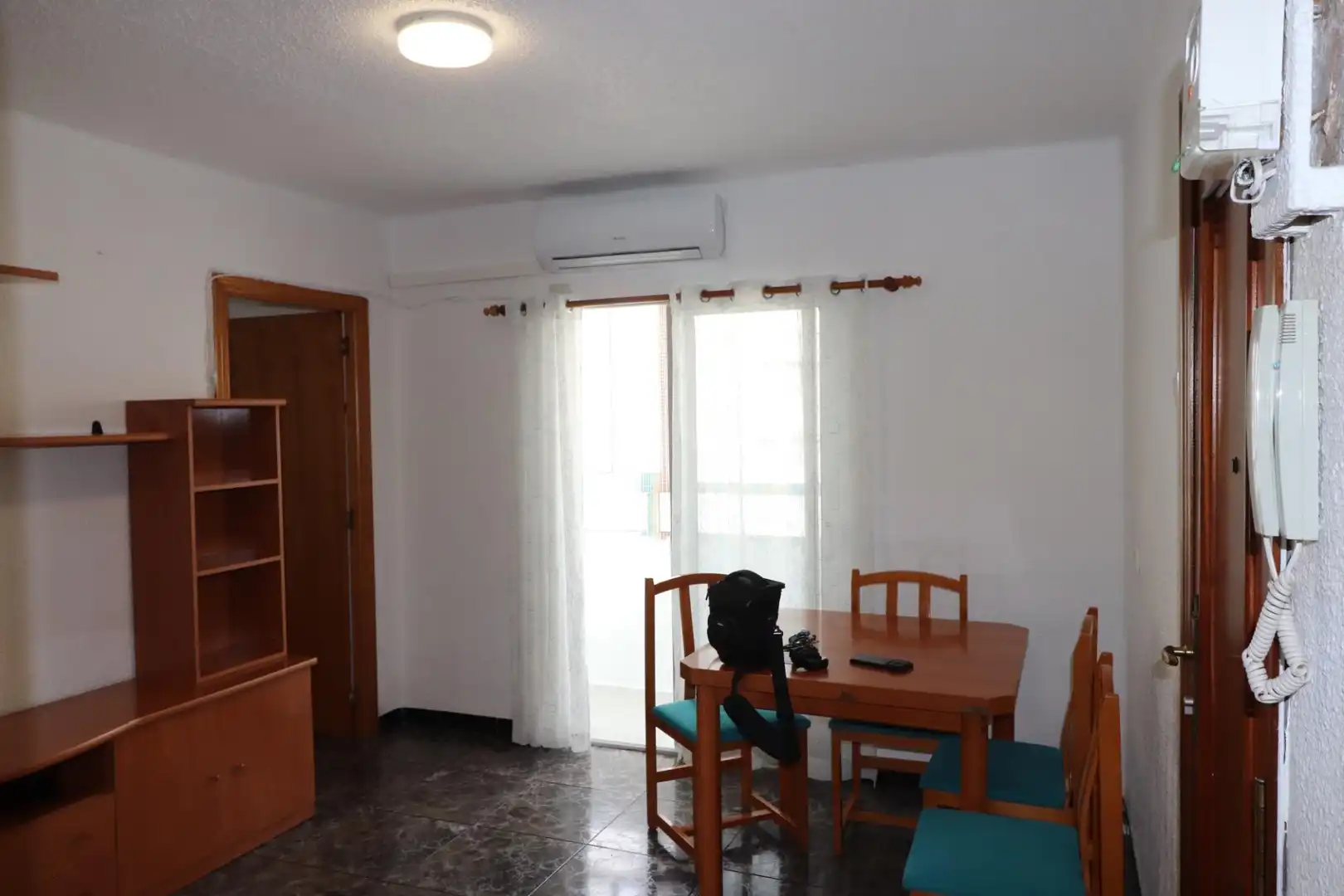 Comedor de Piso en venta en Elda con Balcón