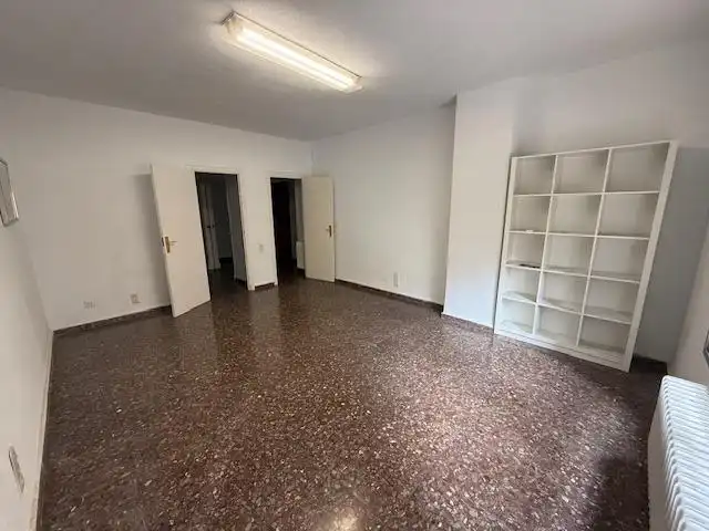 Wohnung zum Verkauf in Murcia mit Klimaanlage, Heizung und Terrasse