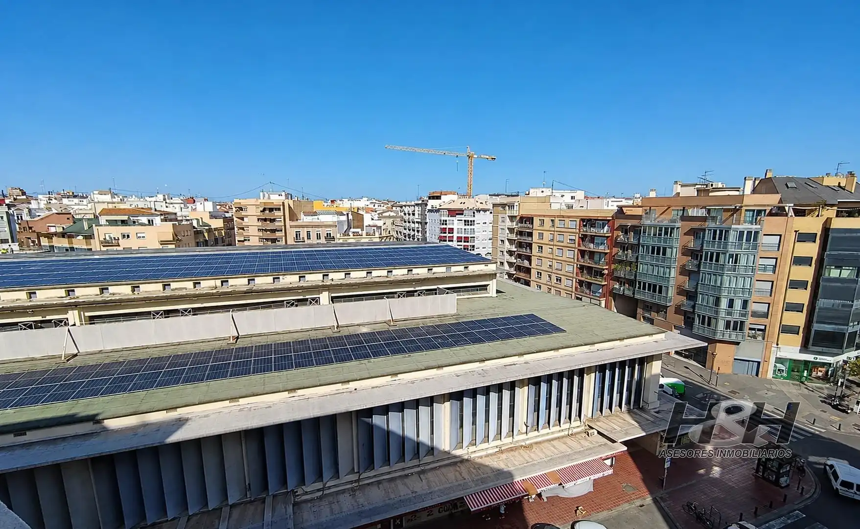 Appartamento con terrazza in vendita a L'Eixample, imagen 5