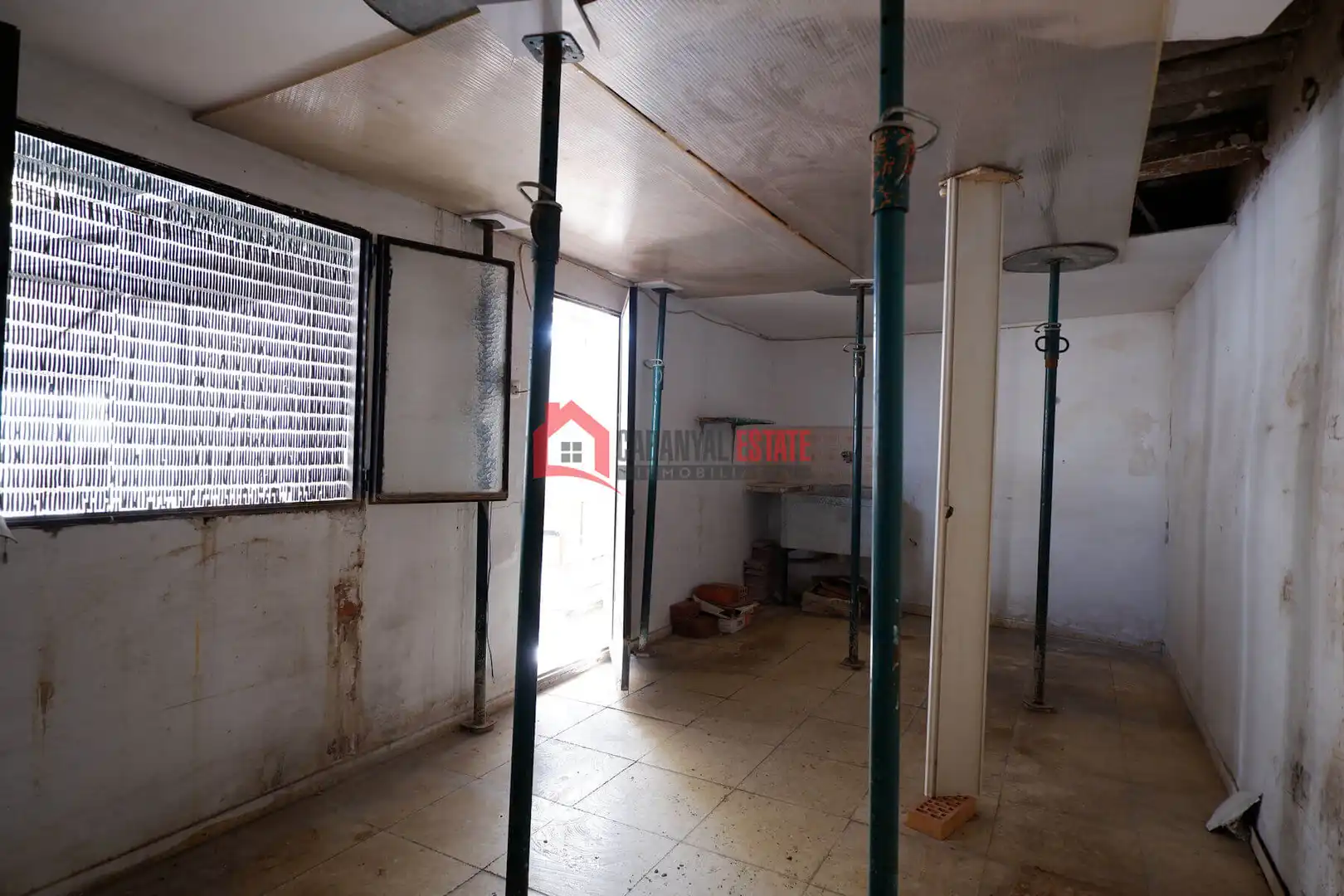 Detached homes for sale in Sagunto / Sagunt  with Terrace