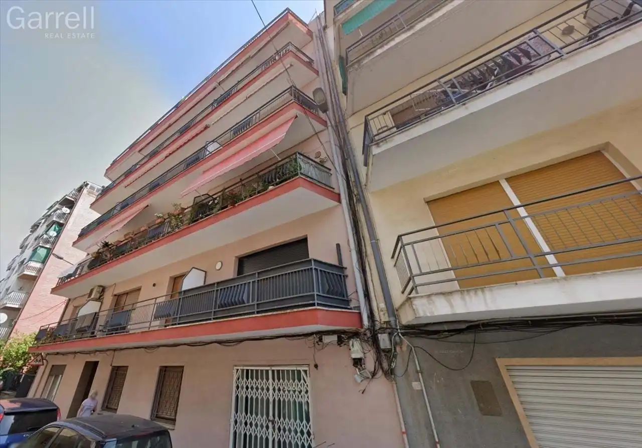 Vista exterior de Piso en venta en Pineda de Mar con Terraza y Amueblado