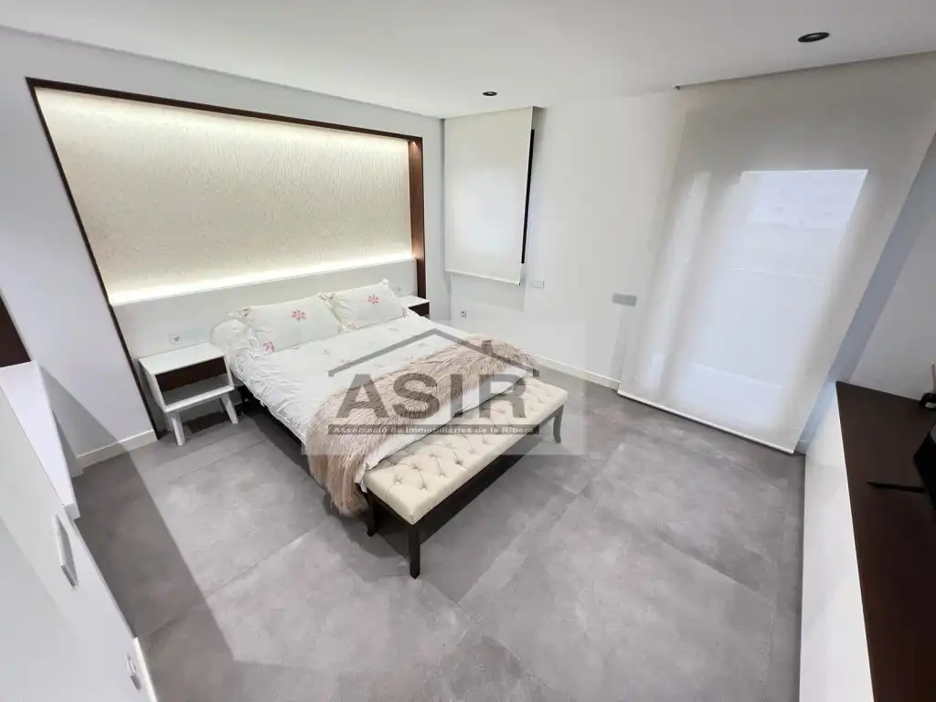 Bedroom of Houses for sale in Algemesí  with Air Conditioner and Swimming Pool