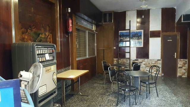 Local comercial en Alquiler en Carrer del Treball en Sant Josep
