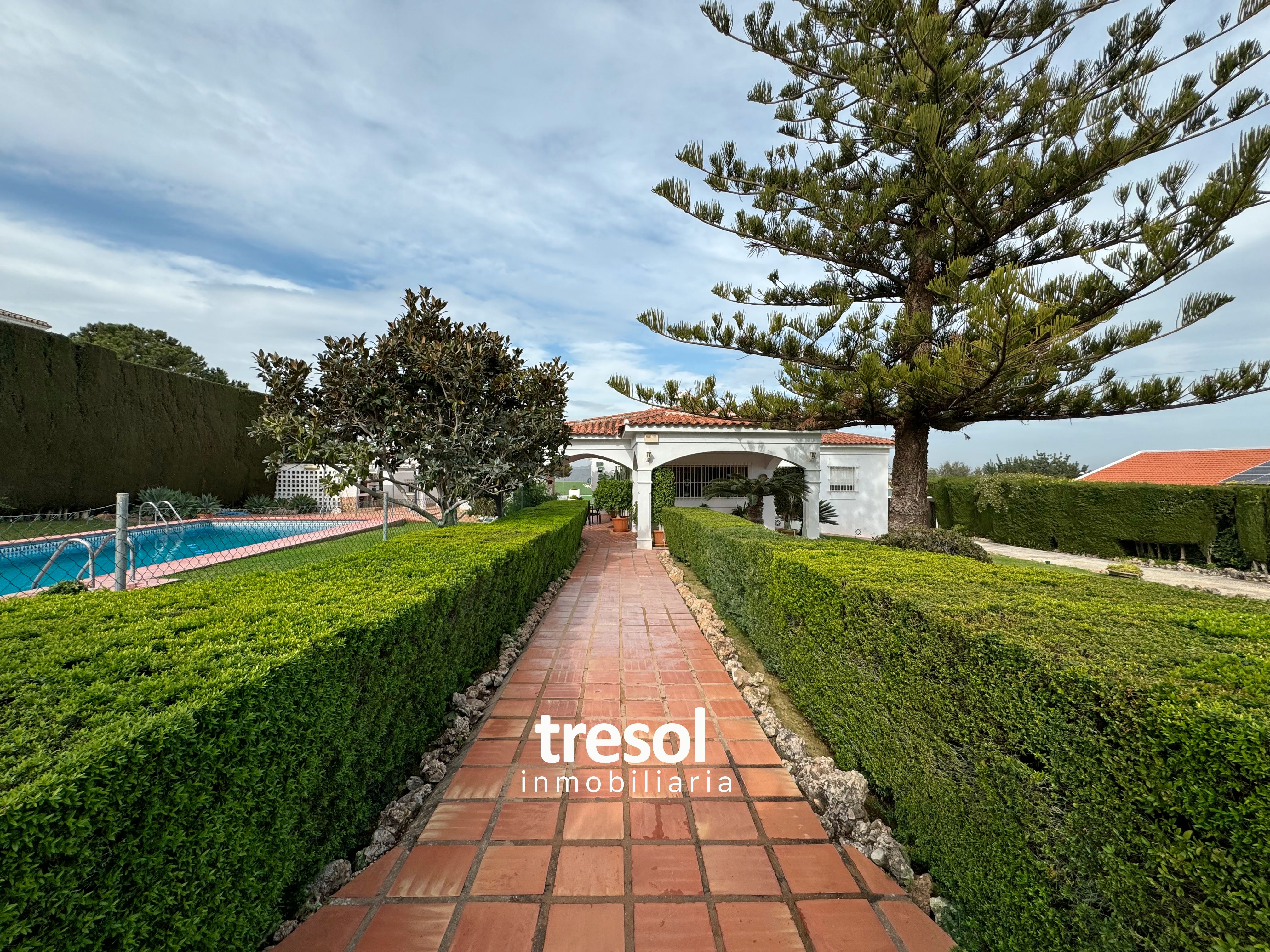 Casa o chalet en venta en Calle Antequera, 176, Pinos de Alhaurín