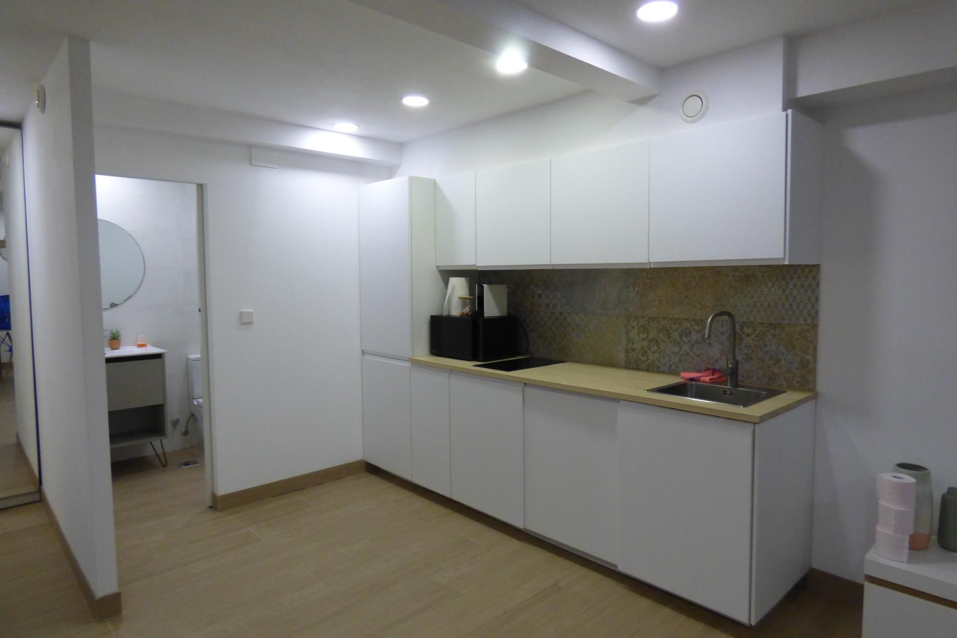 Kitchen of Study for sale in Alicante / Alacant  with Air Conditioner and Heating
