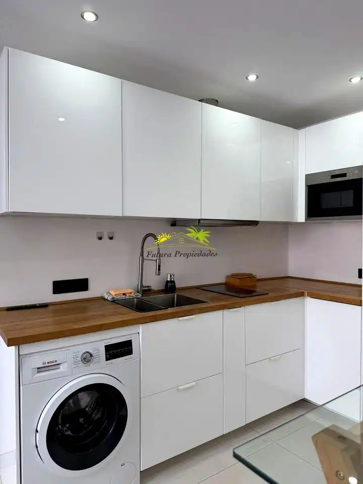Cocina de Piso en venta en Haría con Amueblado