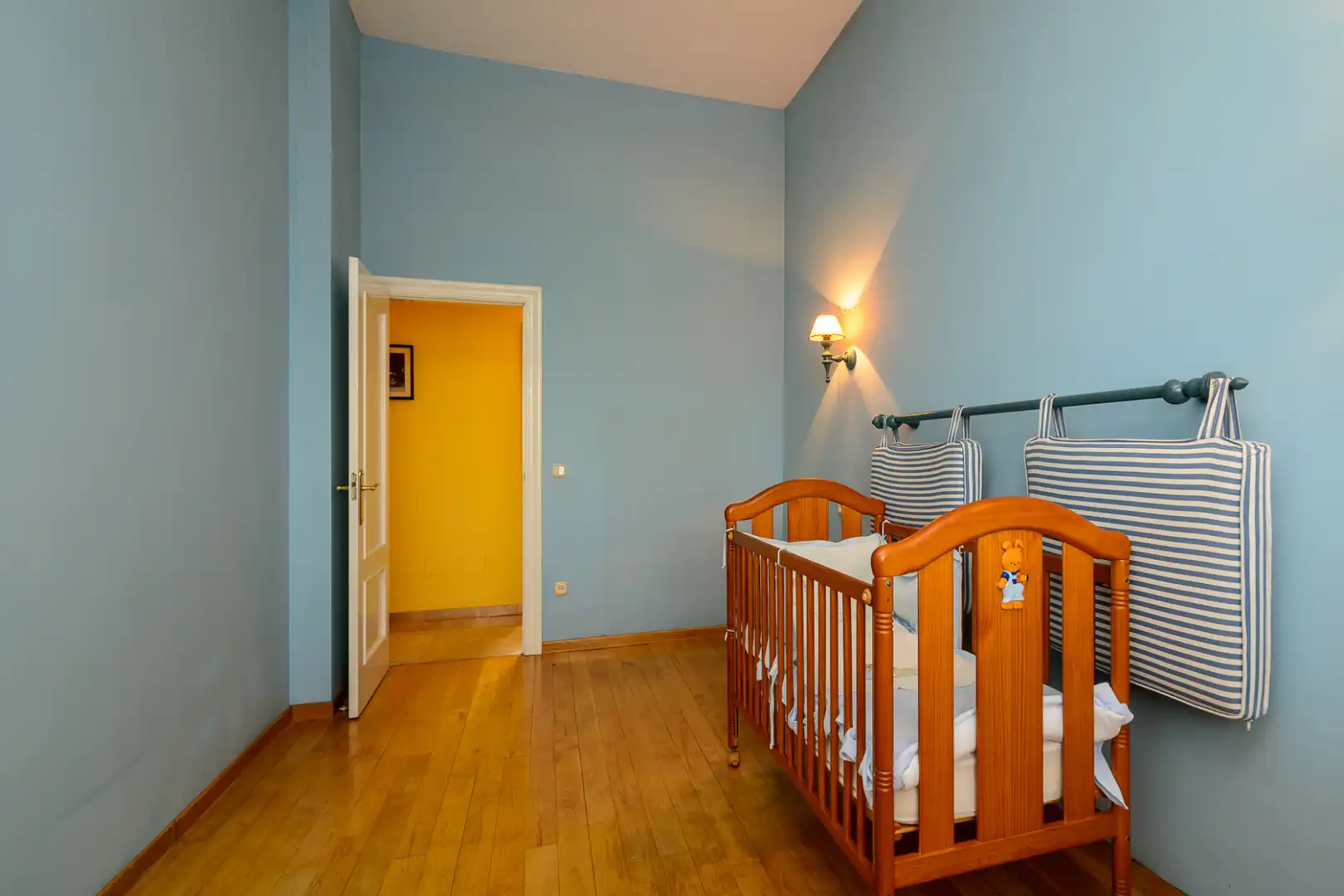 Habitación de Casa o chalet en venta en Oviedo  con Calefacción, Jardín privado y Parquet