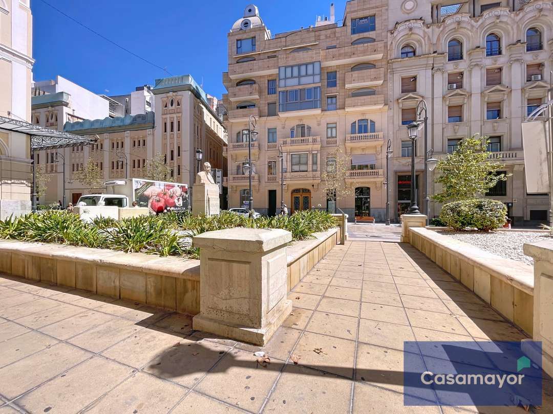 Terrace of Flat for sale in Alicante / Alacant  with Heating, Oven and Washing machine