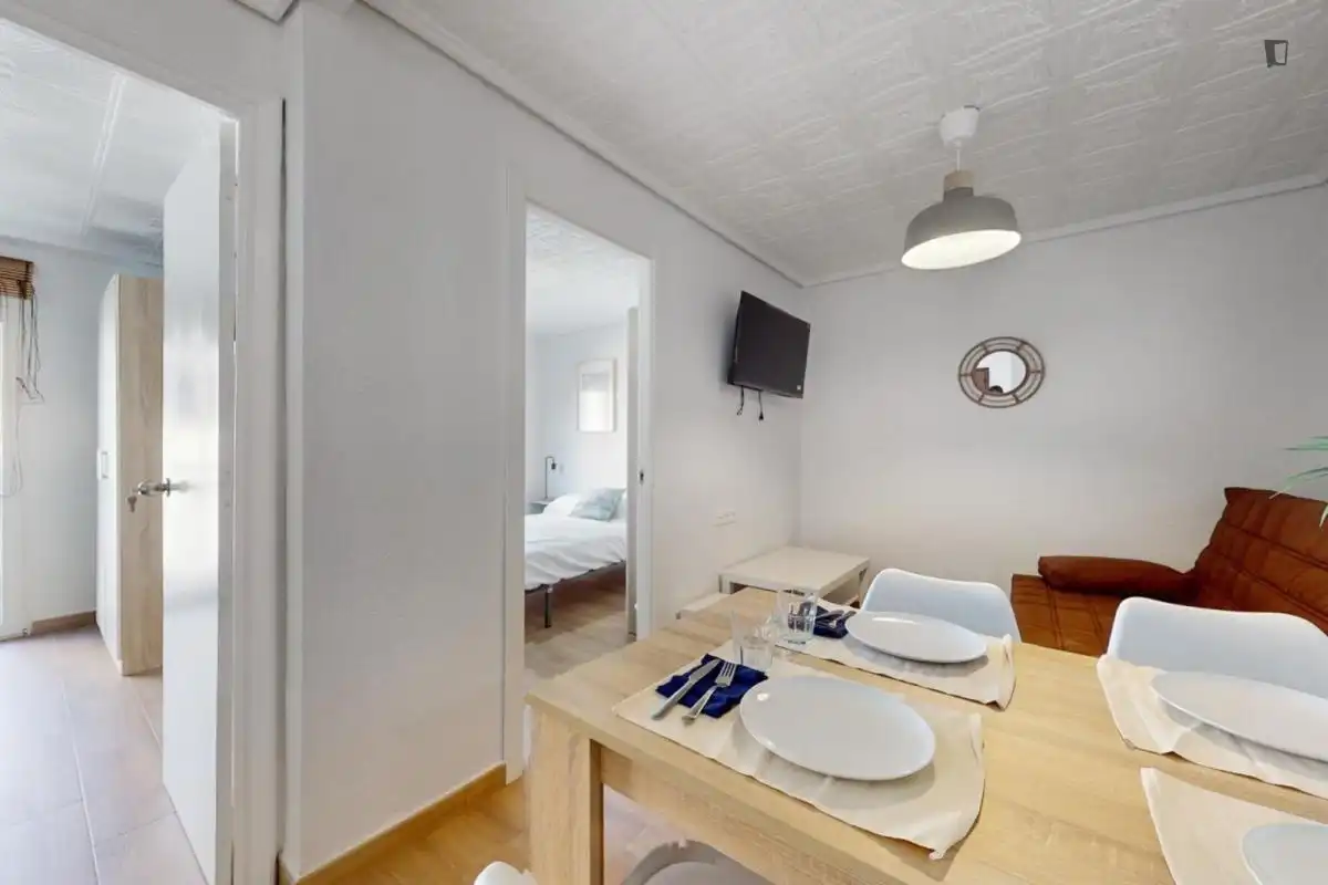 Habitació a Reina Victoria - Miguel Hernández