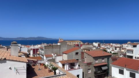 Foto 3 de Àtic en venda a Nucli Antic, L'Escala