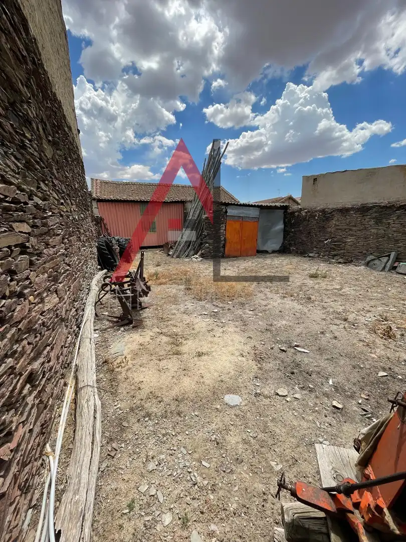 Wohnbaugrundstück zum Verkauf in Nieva, imagen 2