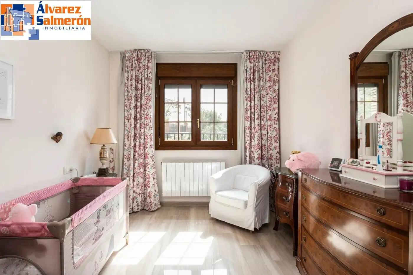 Haus oder Chalet zum Verkauf in Avenida LOAYSA, Huétor Vega