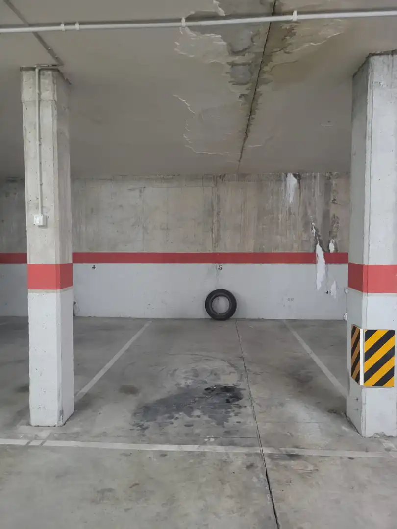 Aparcament de Pis en venda en Manresa amb Aire condicionat, Calefacció i Balcó