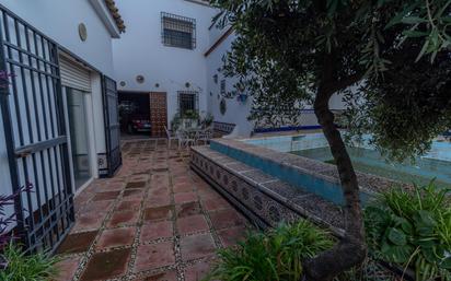 Piscina de Casa o xalet en venda en  Córdoba Capital amb Jardí privat, Traster i Piscina