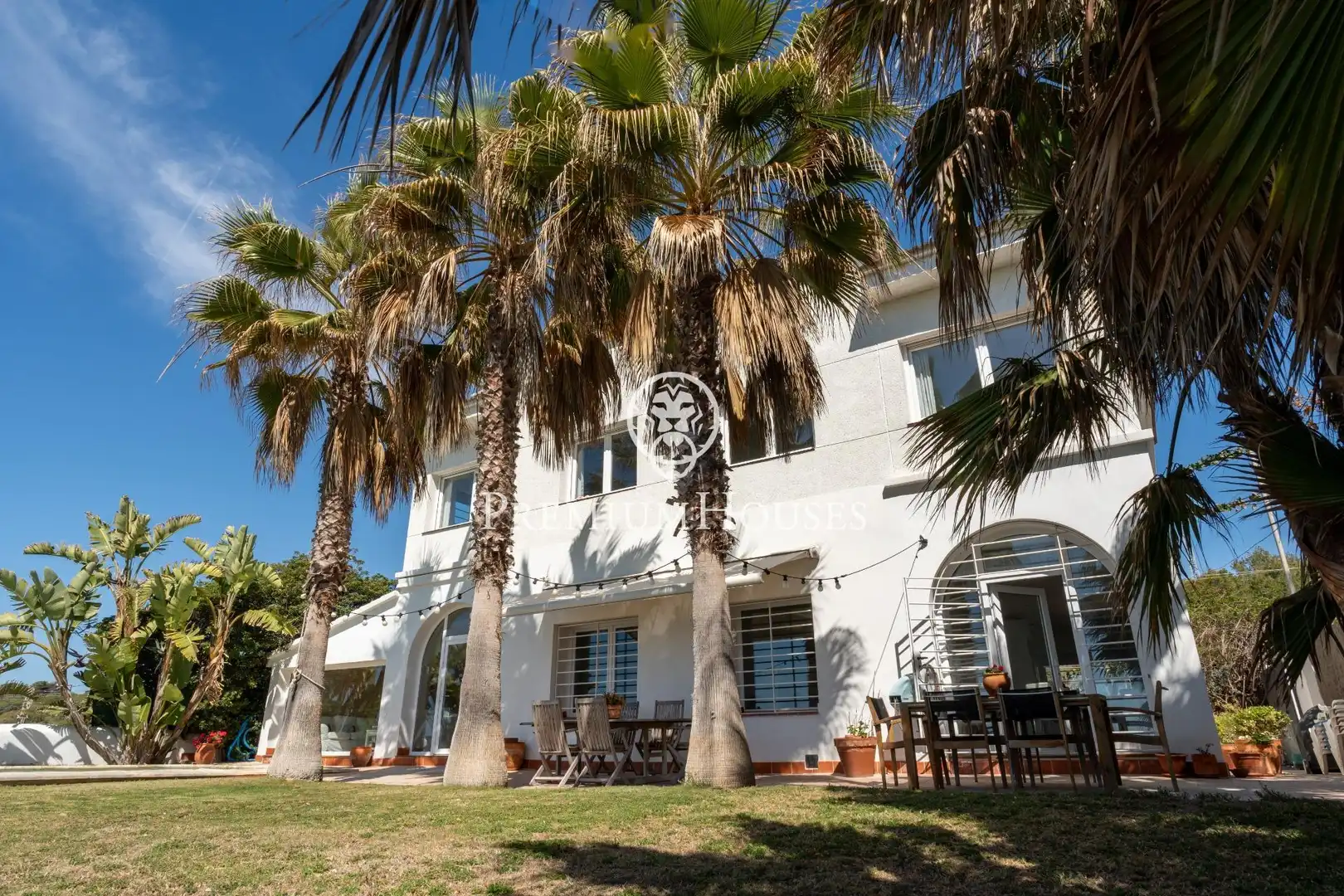 Garden of Houses for sale in Vilanova i la Geltrú  with Air Conditioner, Heating and Private garden