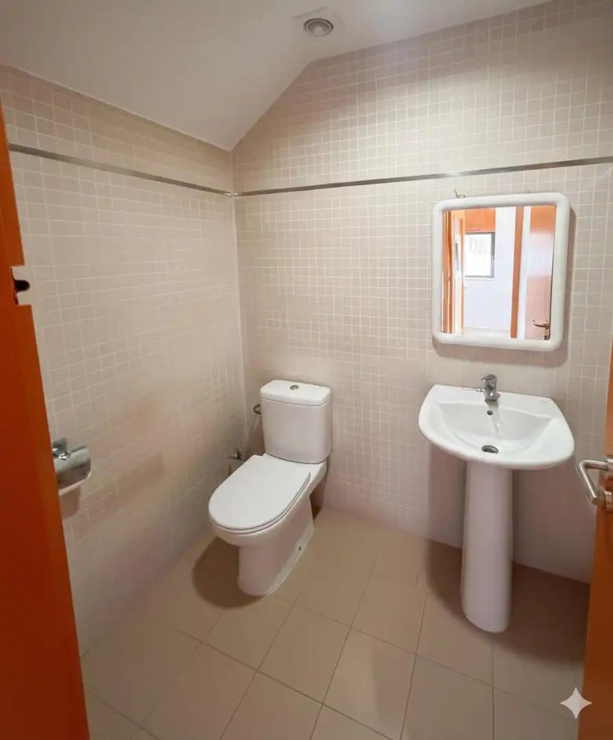 Bathroom of Flat for sale in Alcúdia  with Air Conditioner, Terrace and Storage room