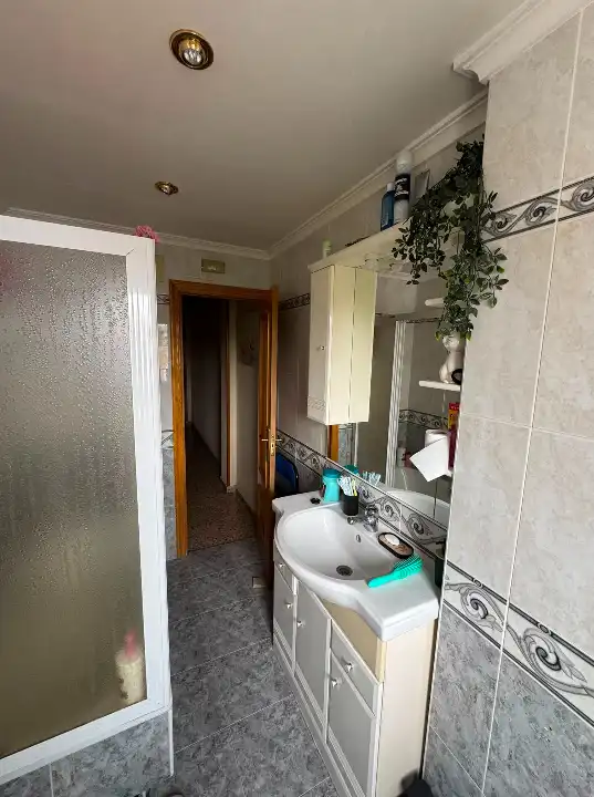 Bany de Pis en venda en Villena amb Balcó i Internet