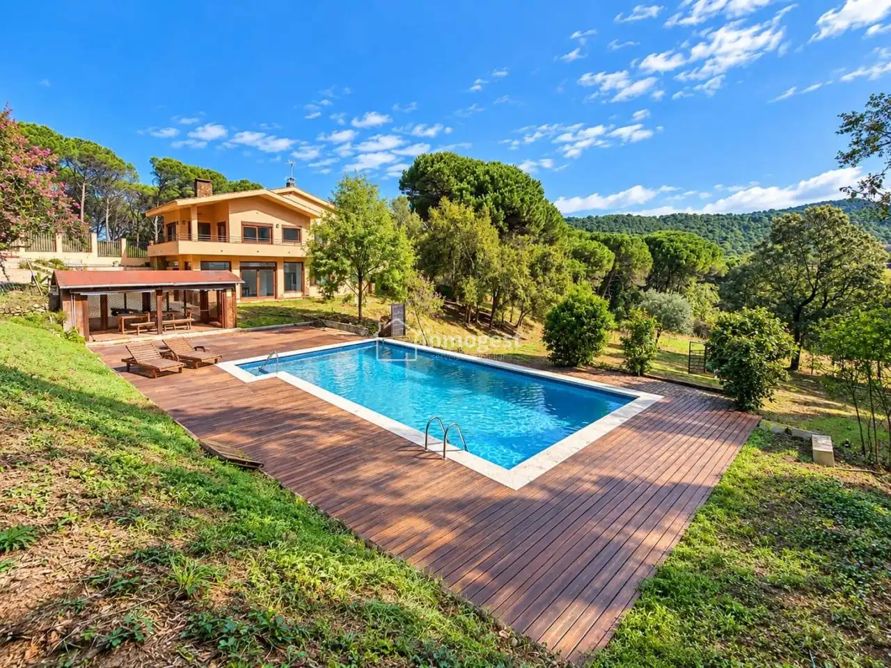 Piscina de Casa o xalet en venda en Cassà de la Selva amb Calefacció, Jardí privat i Terrassa