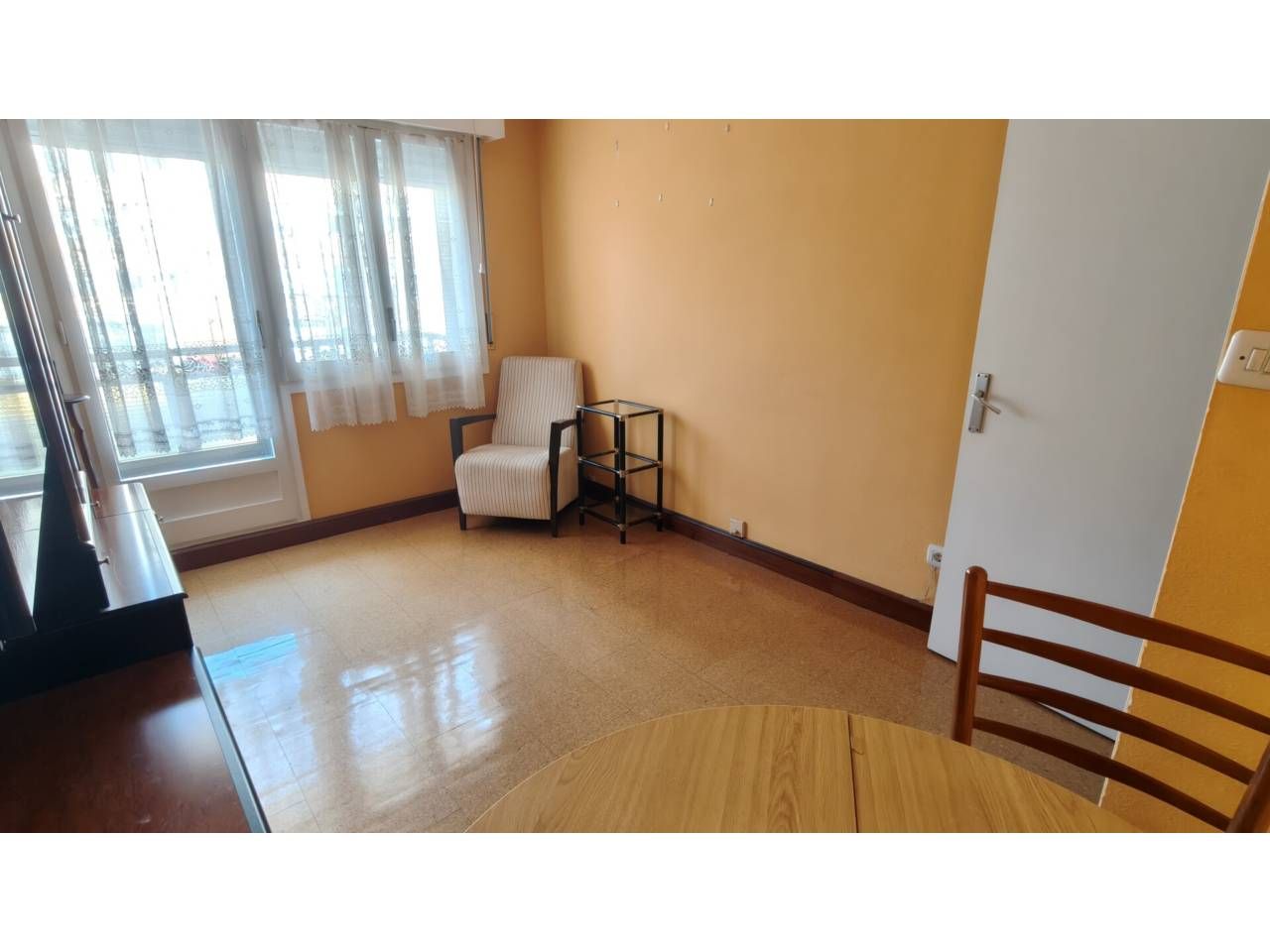 Schlafzimmer von Wohnung zum verkauf in Abanto y Ciérvana-Abanto Zierbena mit Parkett und Balkon