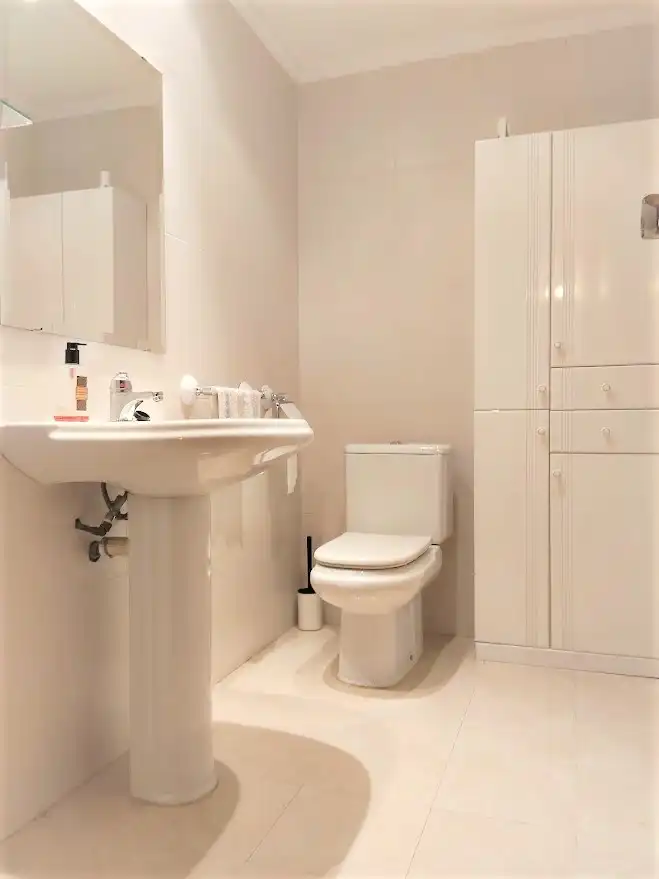 Flat for sale in Instituts - Universitat