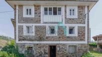 Exterior view of House or chalet for sale in Tineo  with Private garden and Parquet flooring