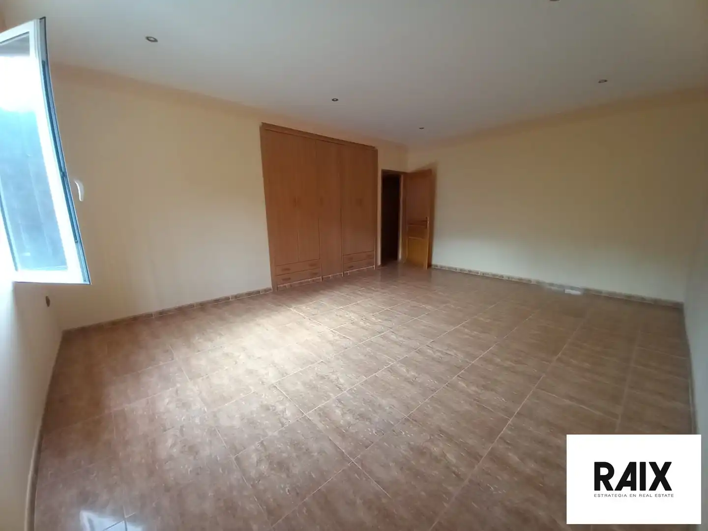 Casa o xalet en venda en Alzira amb Calefacció, Piscina i Balcó