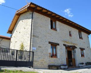 Exterior view of House or chalet for sale in Junta de Traslaloma  with Heating, Private garden and Storage room