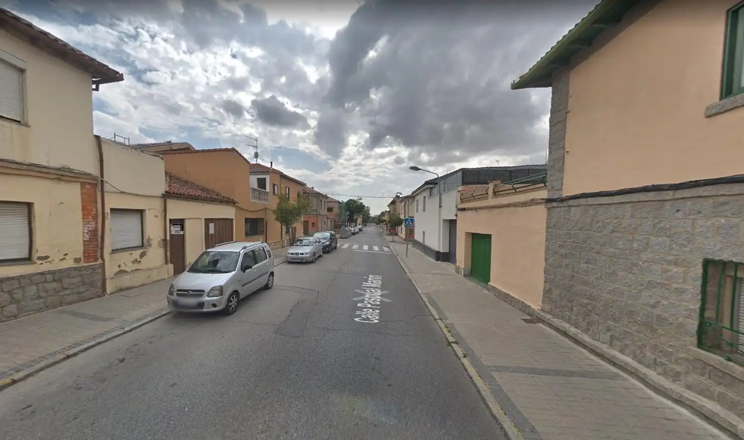 Vista exterior de Pis en venda en Segovia amb Calefacció, Parquet i Terrassa