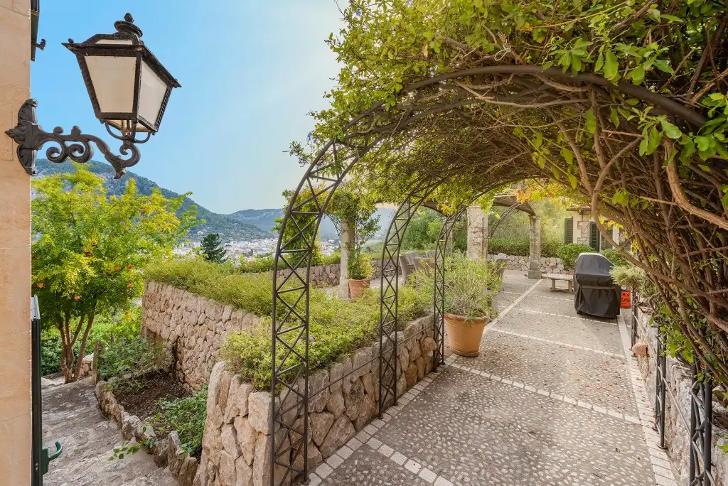 Terrasse von Haus oder Chalet zum Verkauf in Pollença mit Klimaanlage, Heizung und Privatgarten
