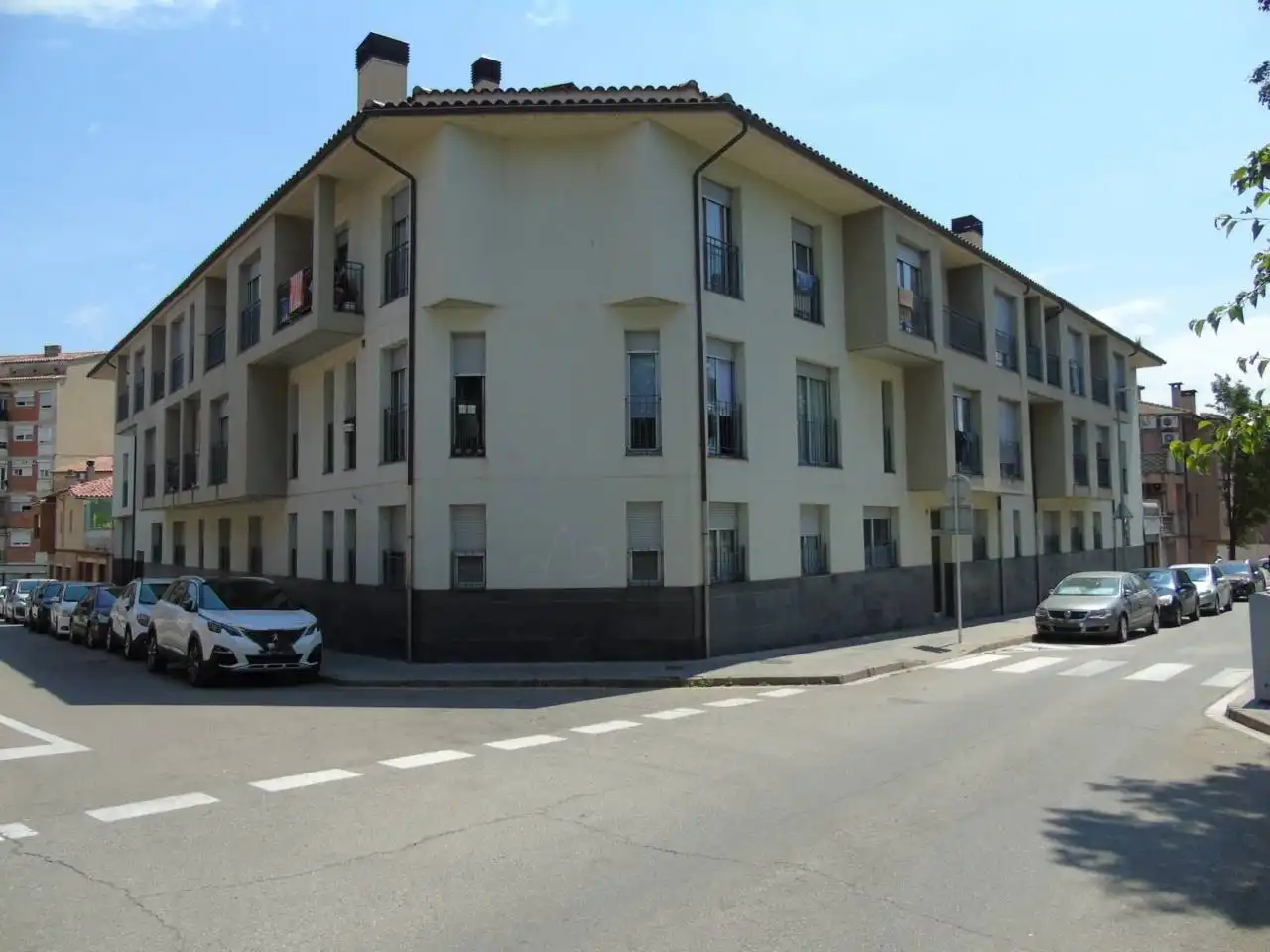 Außenansicht von Maisonette zum Verkauf in Manlleu mit Terrasse
