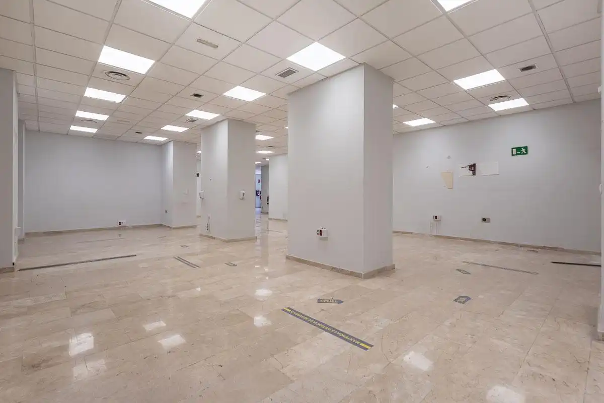 Local comercial de lloguer a Centro, imagen 8